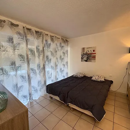 Climatisé 2/3 Pers, Proche Plage&centre-ville, Wifi Gratuit, Parking&linge En Option - Fr-1-466a-44 Saint-Raphaël